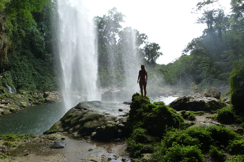 Wasserfall in Palenque, Mexiko